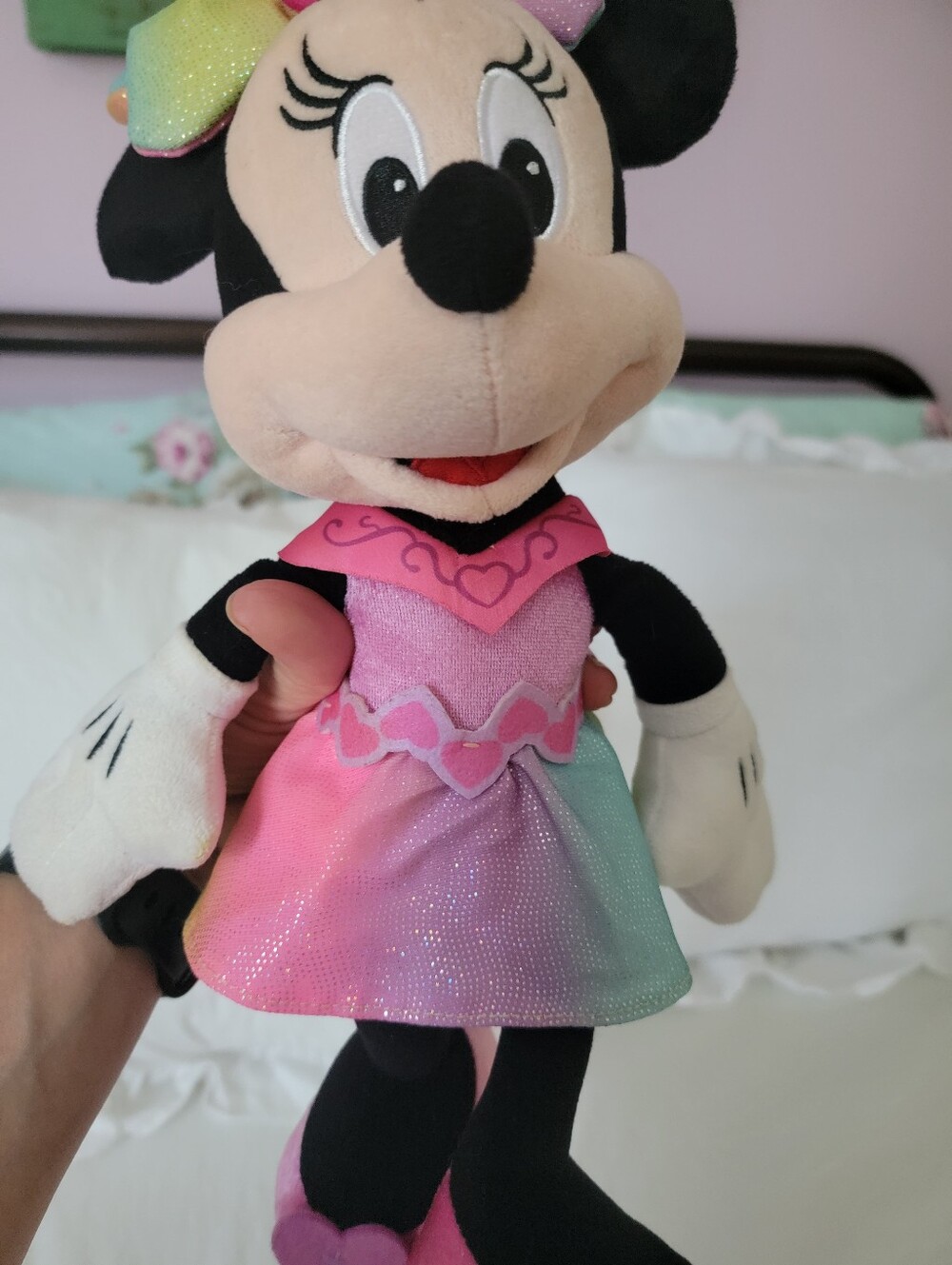 Disney Musical Minnie Mouse Plush with Pastel Pink Dress & Rainbiw Bow - Picture 7 of 8